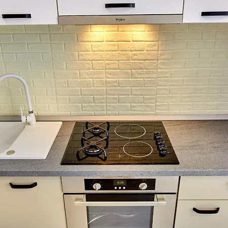 Tomis 2 Apartment *