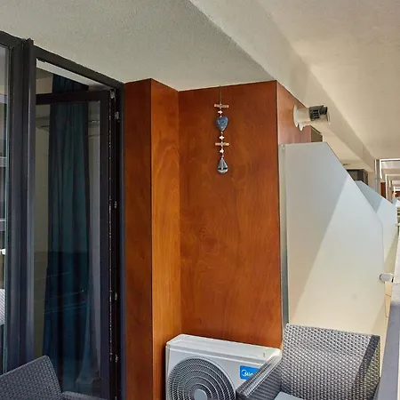 Apartment Tomis 2