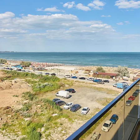 Tomis 2 Apartment