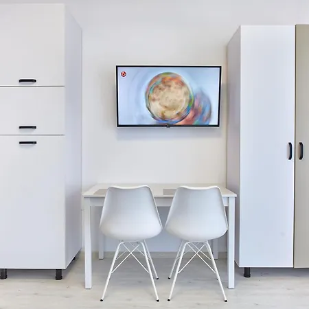 Tomis 2 Apartment Navodari