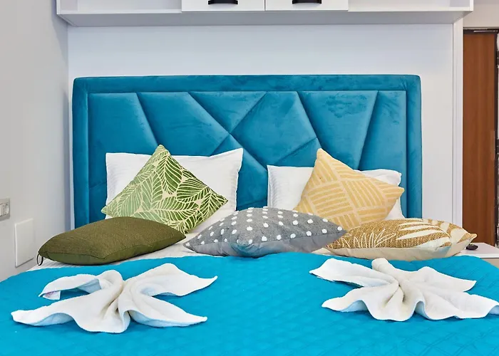 Tomis 2 * 那沃达利