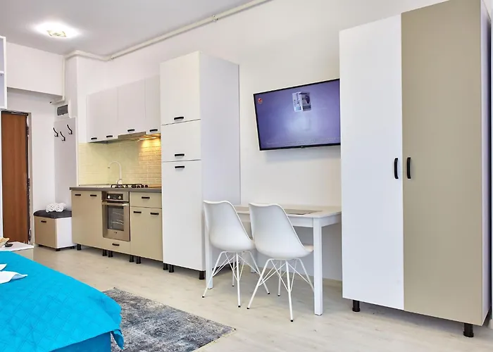 Tomis 2 公寓 那沃达利