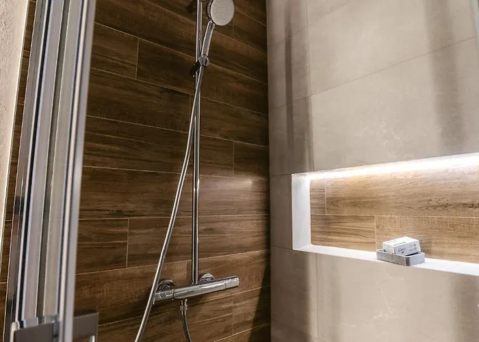 Tomis 2 那沃达利